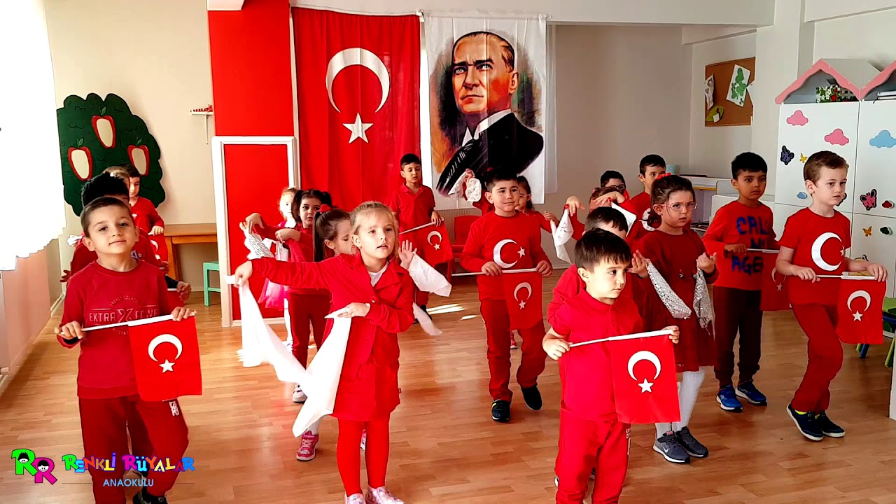 Miçolar Sınıfı 29 Ekim Cumhuriyet Bayramı Gösterisi