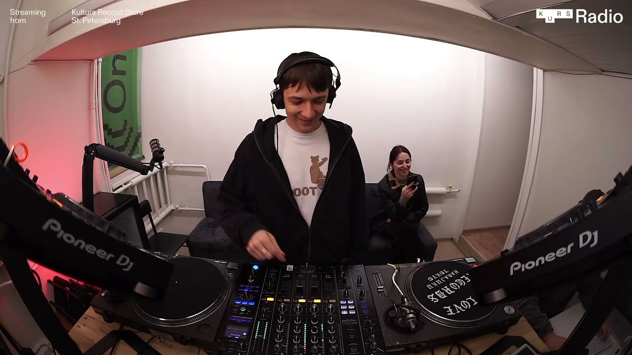 Roots United w/ Some Stru @ KURS Radio 13.11.25