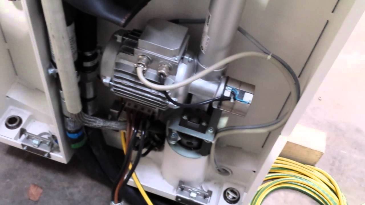CT-scan x-ray machine (powered up)