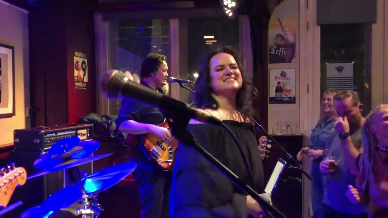 The Darlings caf&eacute; lokaal