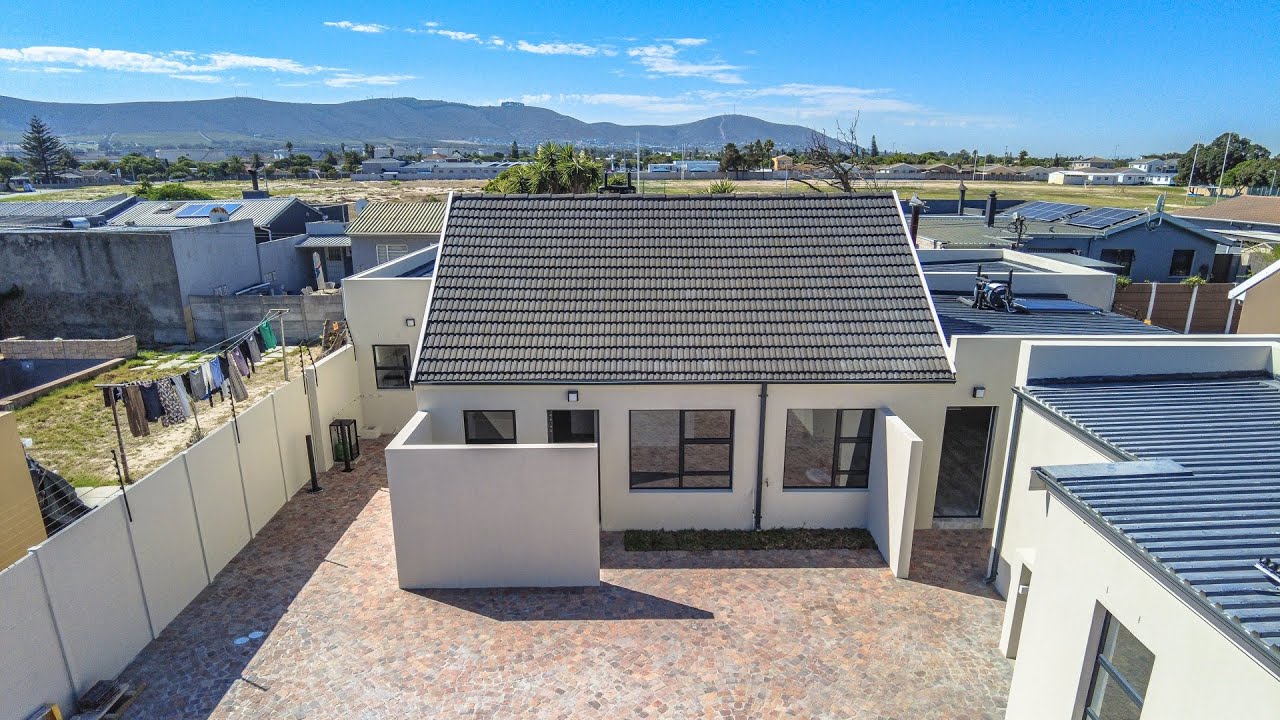 3 Bedroom For Sale - Bothasig