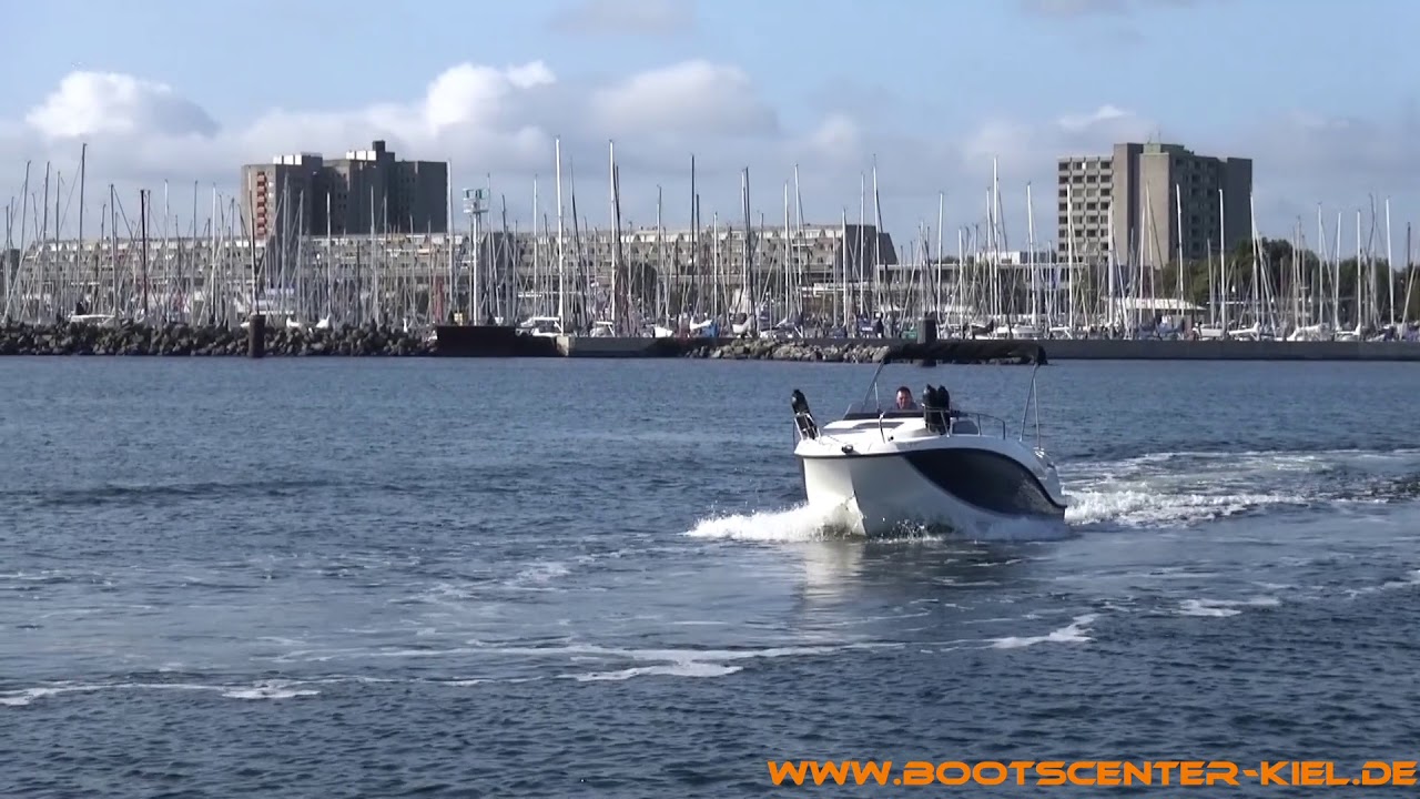 Quicksilver Activ 555 Cabin mit Mercury F 15 ELPT EFI -Bootscenter Kiel-