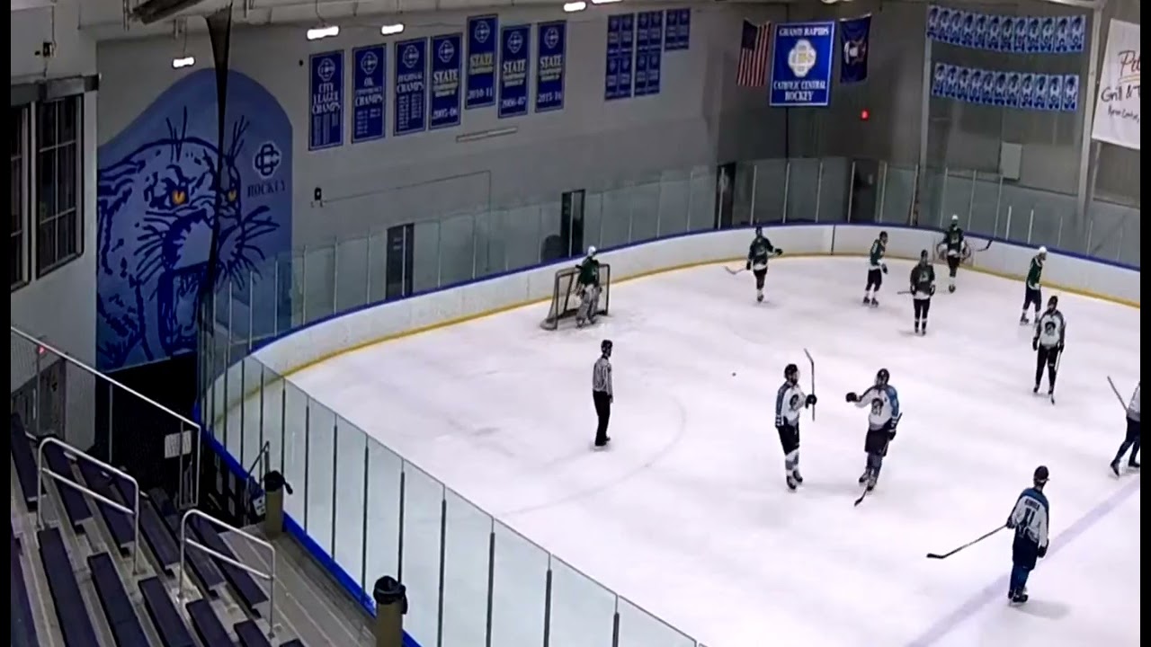 Kevin beats the slash attempt and score the go ahead goal!