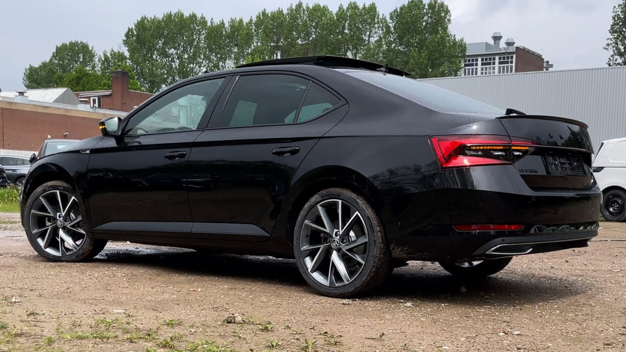 Skoda NEW Superb Sportline 2023 in 4K Black Magic Pearl 19 Inch Vega Walk around & detail inside