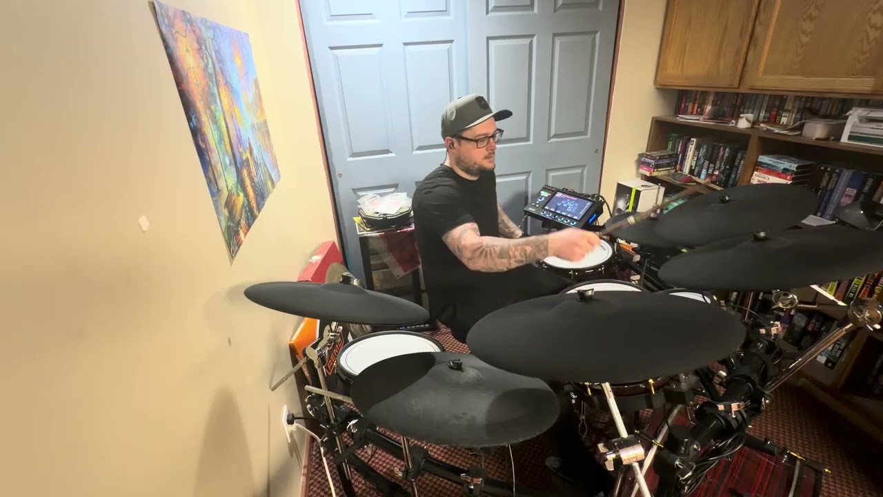 Playing drums for fun! Rock on 🤘🏻 