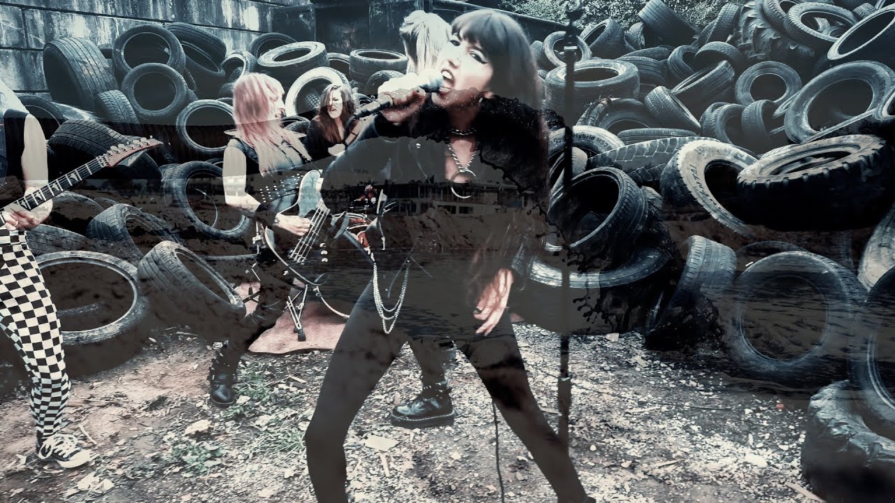 Doll Circus - Stop Destruction