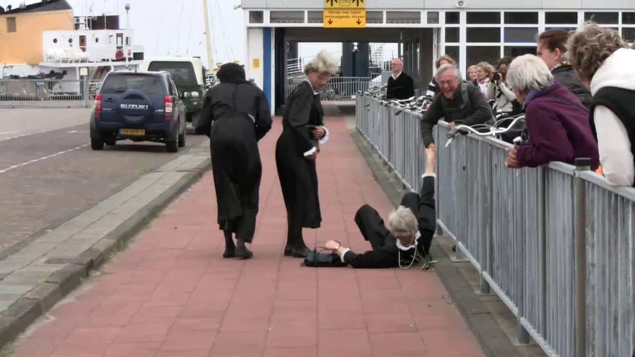 Oude dames op West