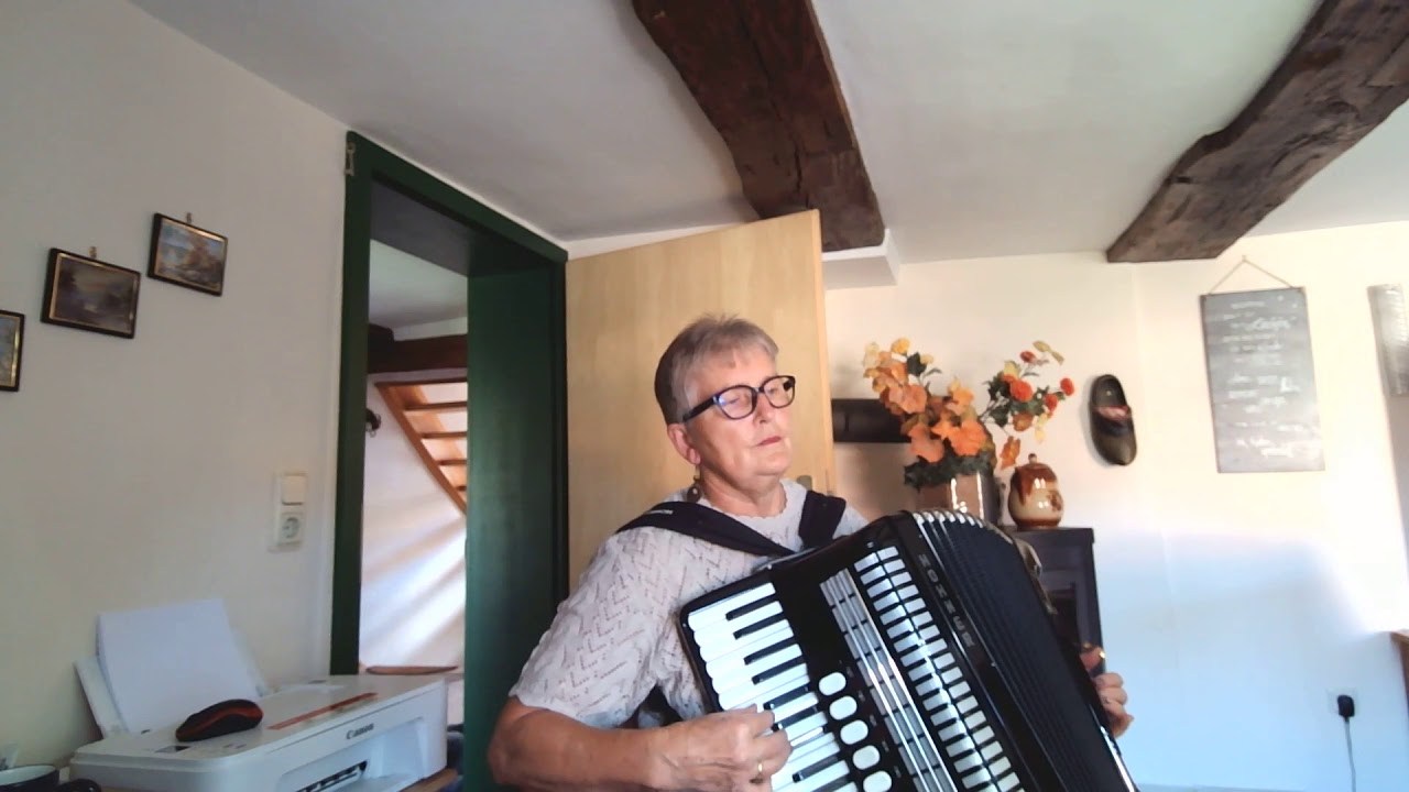 Nach meiner Heimat zieht`s mich wieder - Volkslied