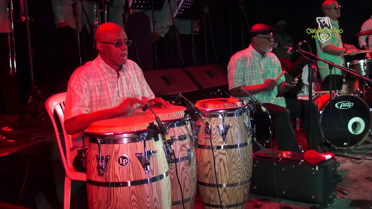 ♫♫Salsa y Control - Los Hermanos Lebrón - Club Law Tenis