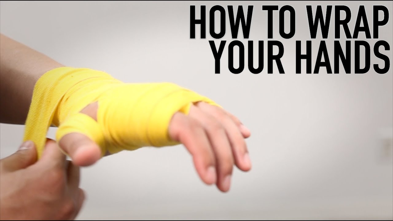 HOW TO WRAP YOUR HANDS FOR BOXING | FIGHTERS CORNER