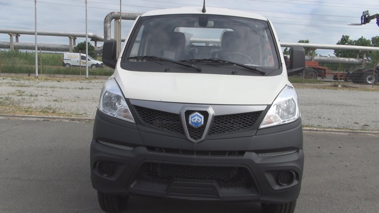 Piaggio Porter SR NP6 Chassis Truck (2021) Exterior and Interior