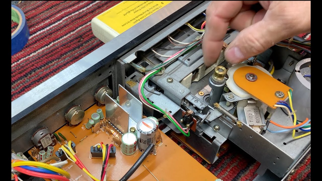 Vintage Tech: Реалистичный ремонт 8-дорожечной техники