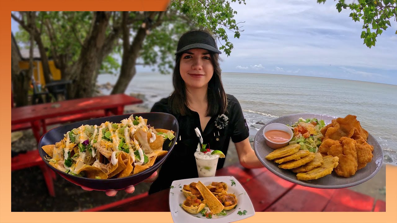 Almuerza Justo en la ORILLA del Mar en Puerto Rico