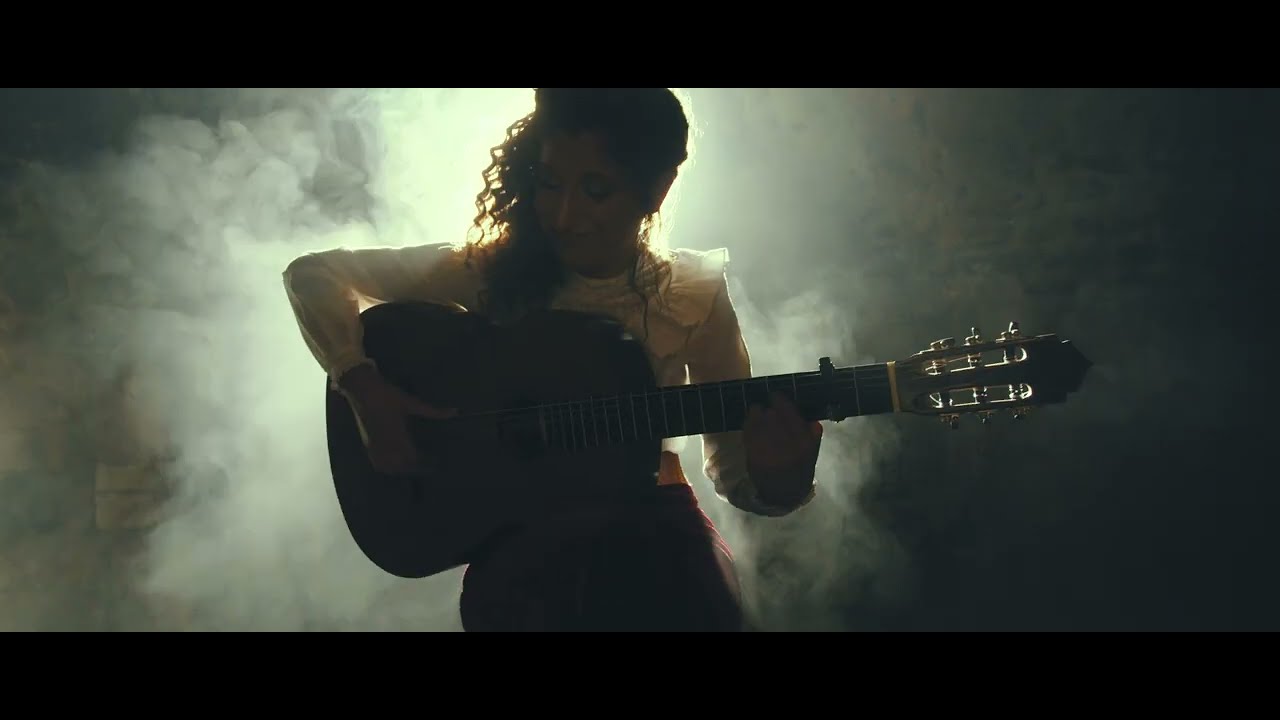 Hadas Zakay - Mujer Ave / הדס זכאי - אישה ציפור