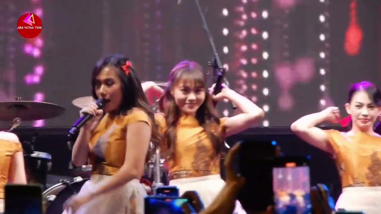 DILEMA - CHIBI CHIBI - DI SENAYAN PARK 2023
