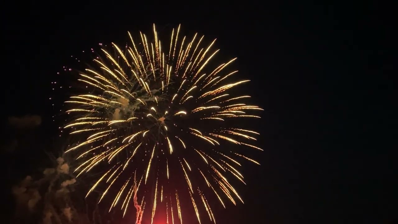 Canada Day 2024 Fireworks, Burlington, Ont.