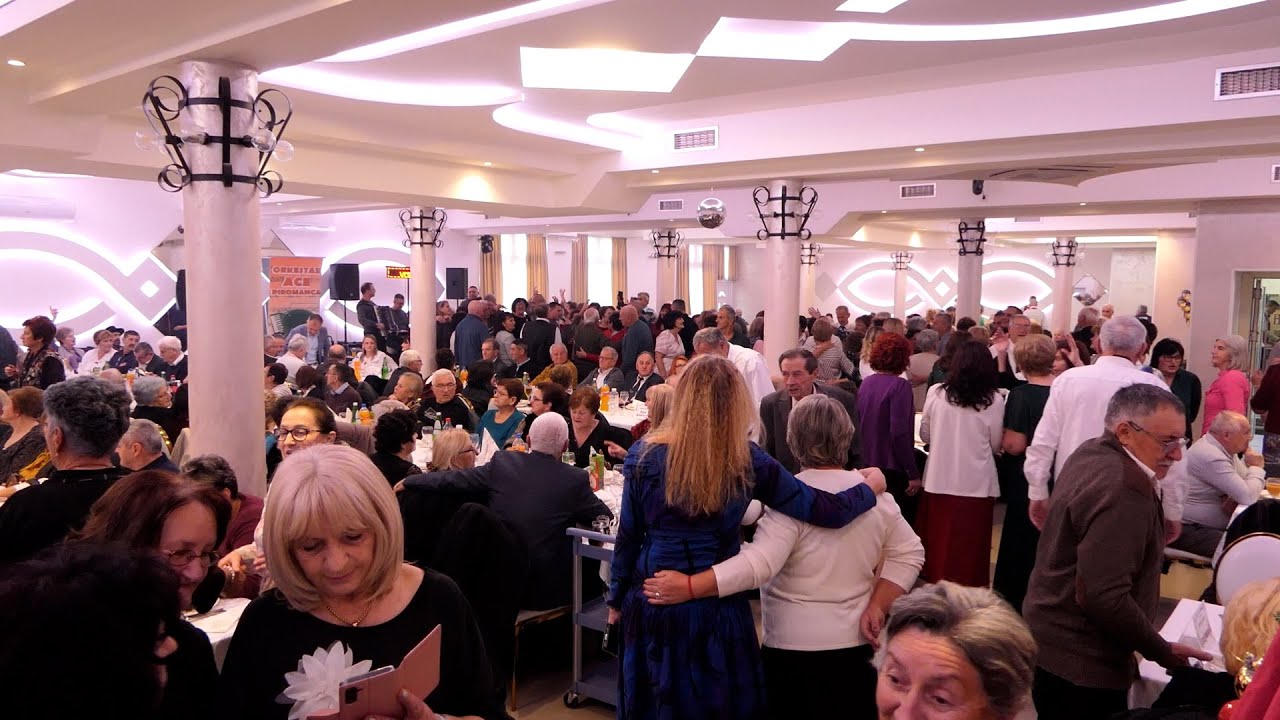 Penzioneri iz devet okruga na tradicionalnom okupljanju u Arilju