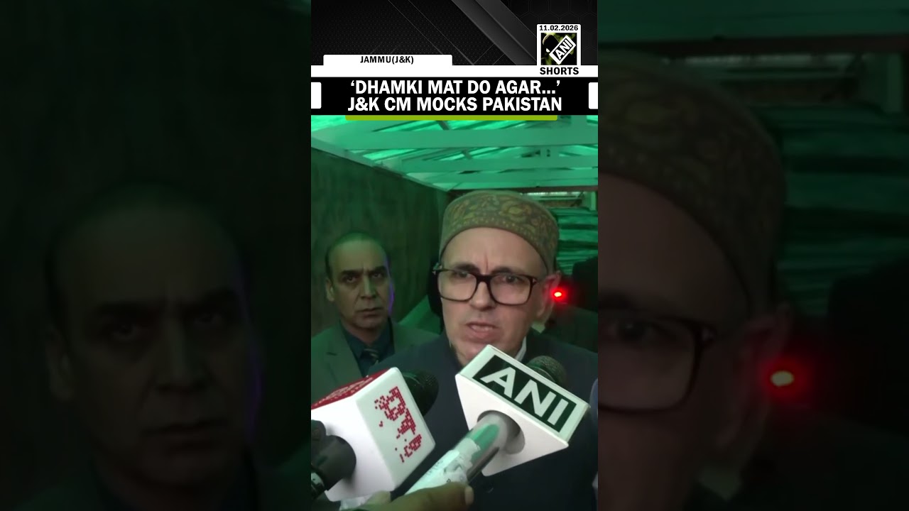&lsquo;Dhamki mat do agar&hellip;&rsquo; J&K CM mocks Pakistan over u-turn on match against India in T-20 World Cup