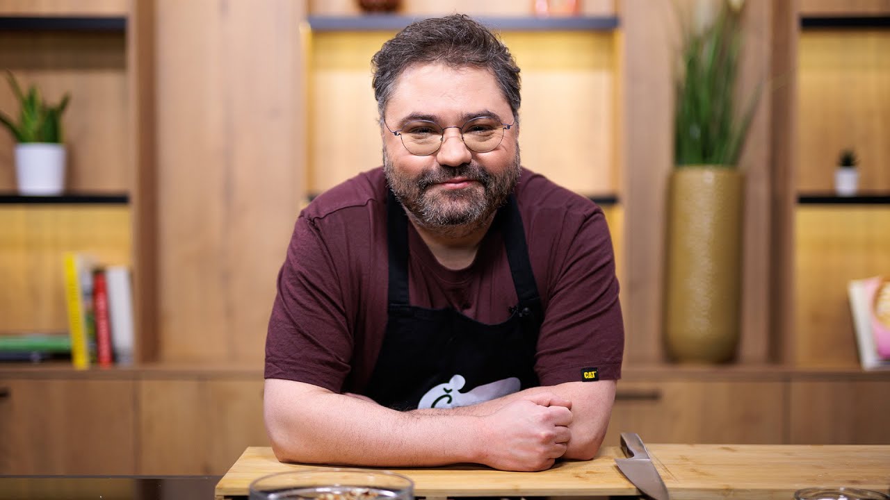 Šeimų virtuvėje Rafailas Karpis pagamins gruziniškus baklažanų suktinukus