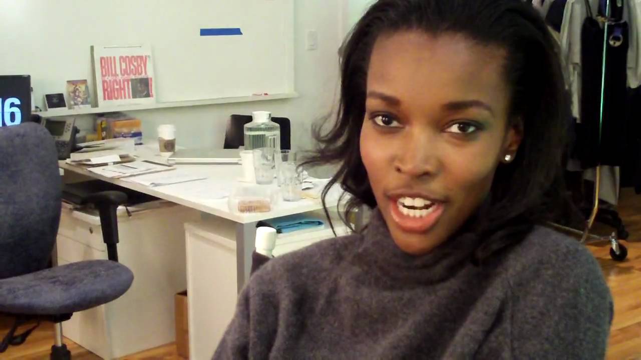 WOMAN DIRECT Model Reveals Her Extreme Hobby
