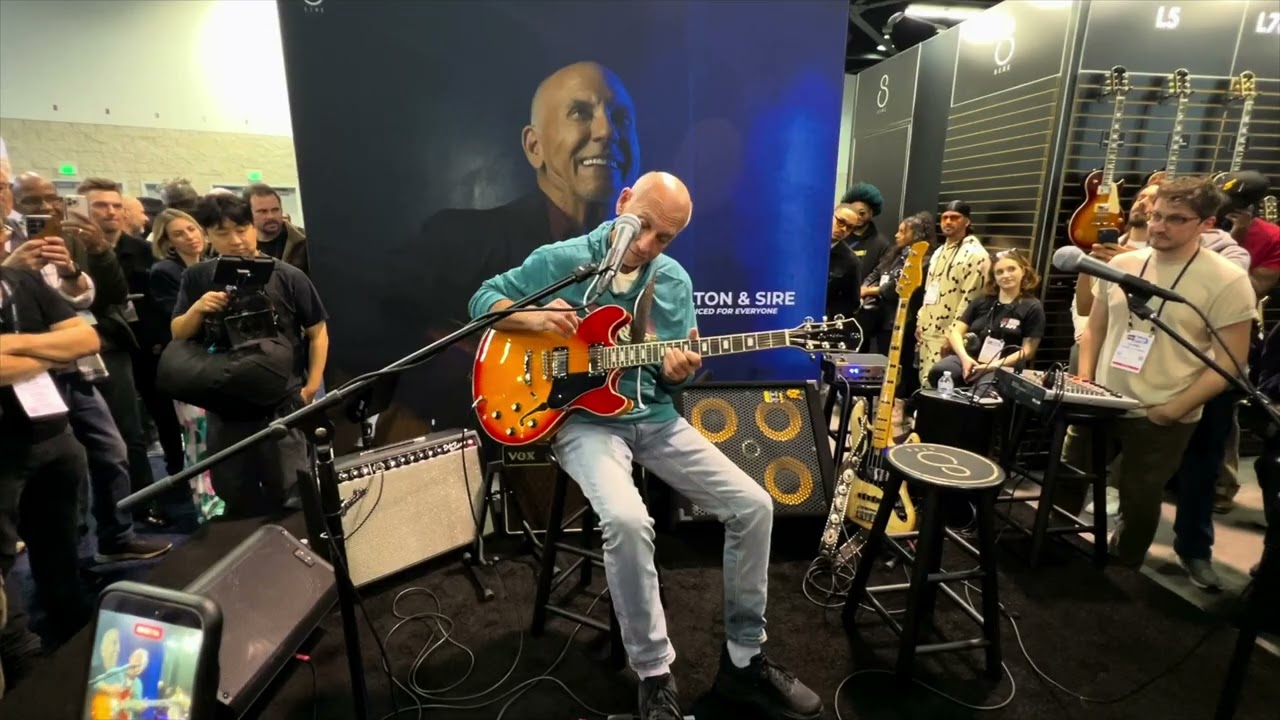 Smiles and Smiles to go - Larry Carlton @ Sire booth NAMM 2026 (Smooth Jazz Family)