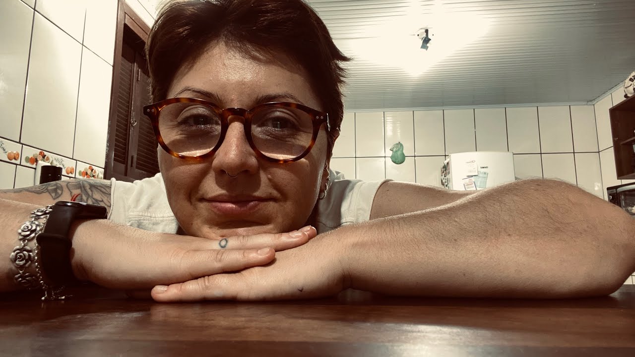 #43 • um vídeo sem edição (só um filtro do próprio álbum do celular, porque sou filha de Deus) 