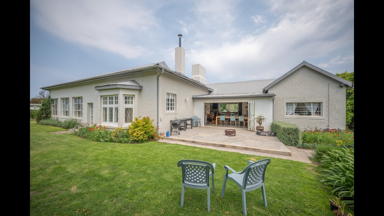 4 bedroom house for sale in Bedford | Pam Golding Properties