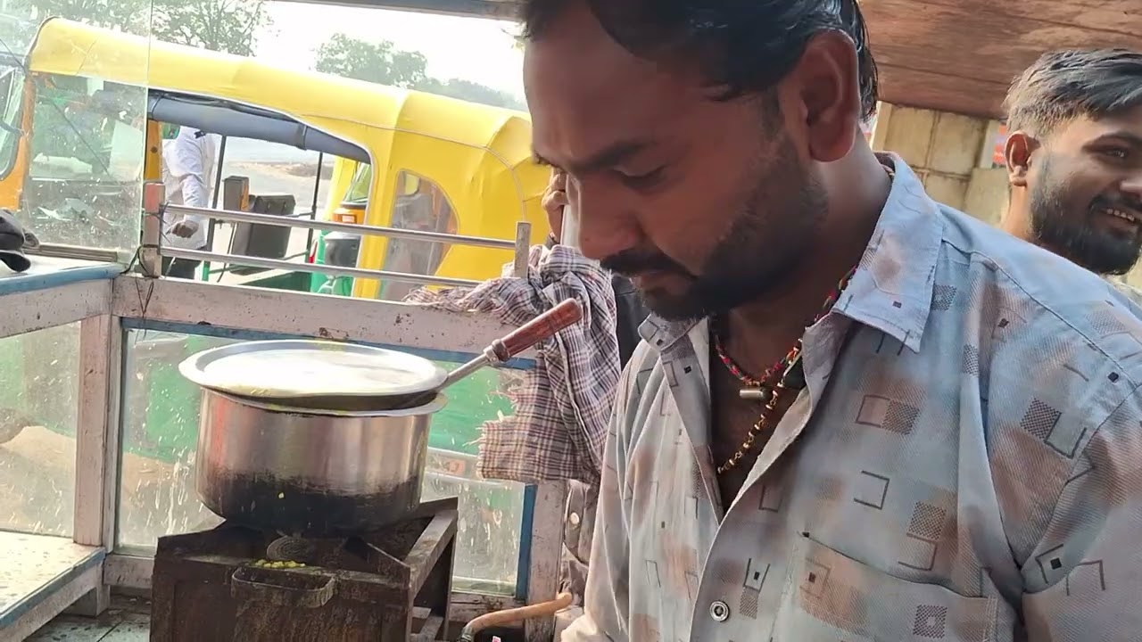 Bhasariya chokdi  dal pakvan