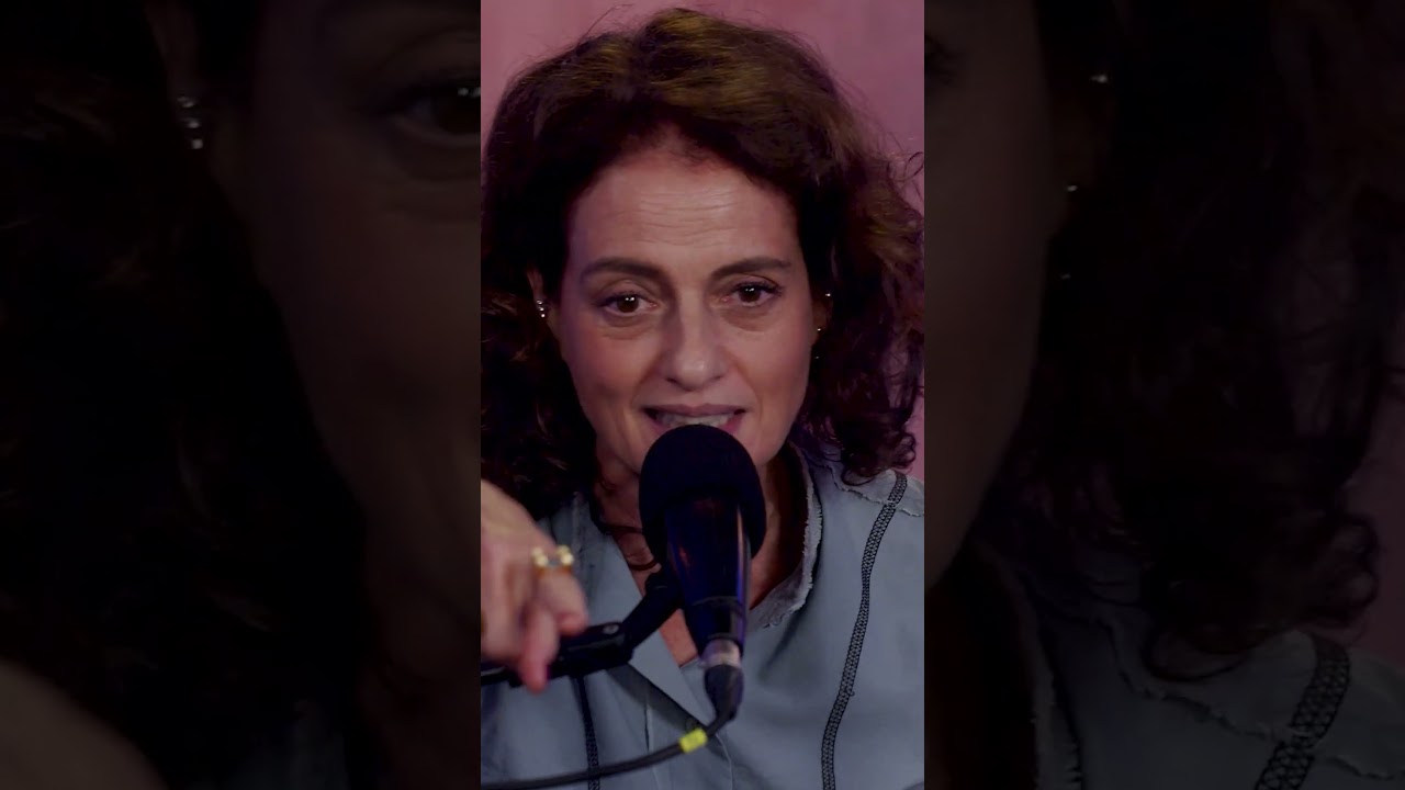DENISE FRAGA EMOCIONA AO FALAR DA M&Atilde;E!