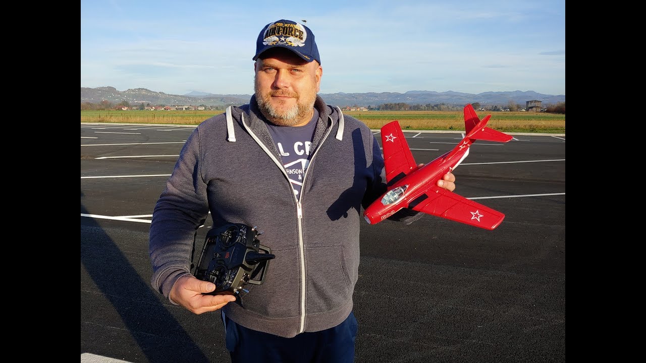 E-flite UMX MiG 15 28mm EDF jet BNF Maiden flight