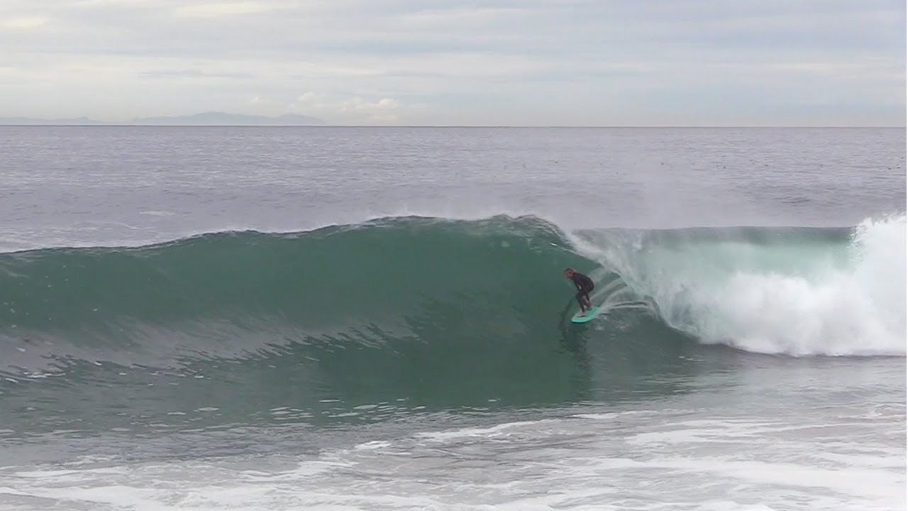 BLAIR CONKLIN SCORES SHOREBREAK TUBES ON 54 SPECIAL !