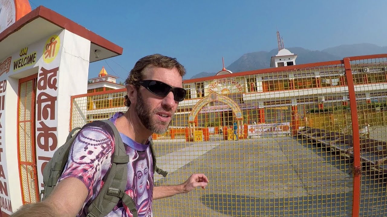 Tour of an Ashram in Rishikesh, India (Parmarth Niketan)