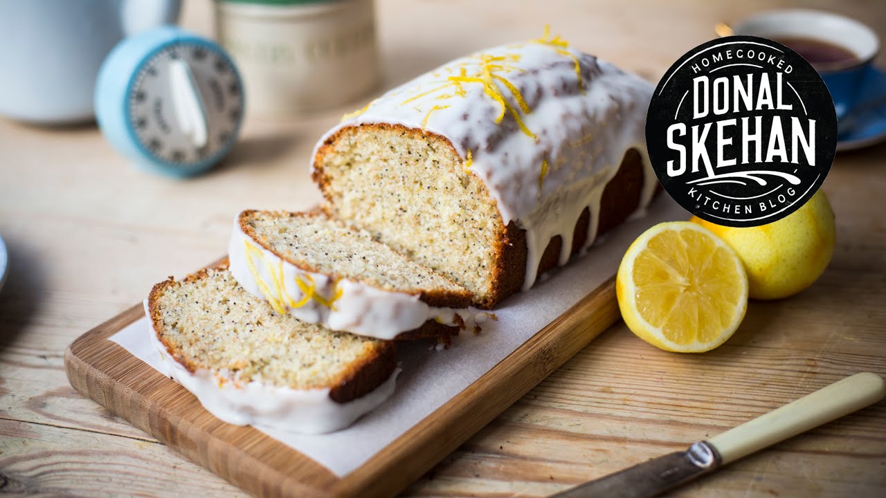 Lemon and Poppy Seed Cake