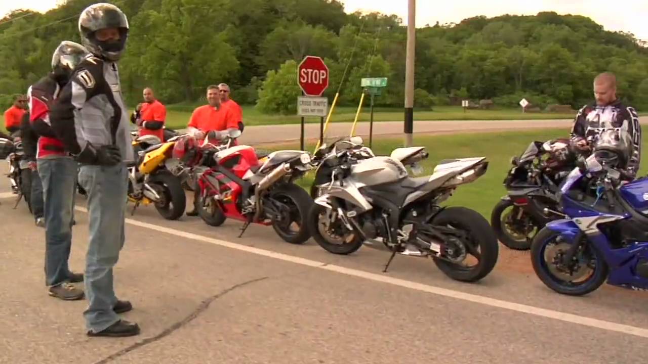 SLXI simply SPORT BIKES: 2010 Kickoff Ride and Stunt Show