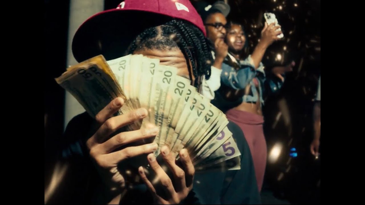 Bagg Shyt - Mini Me #AightDen (Official Video) | Dir. @CobbShotem