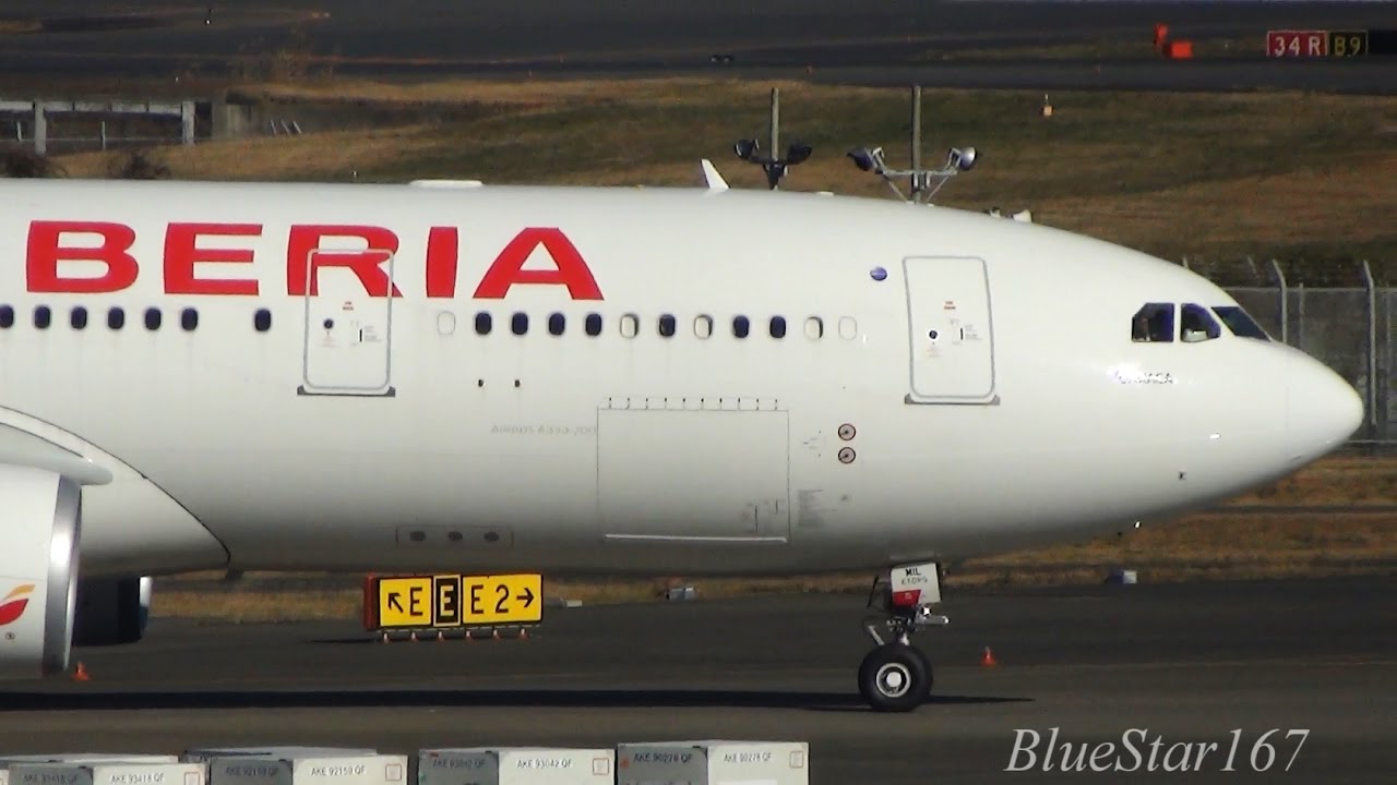 Iberia Airbus A330-200 (EC-MIL) taxiing at NRT/RJAA (Tokyo - Narita) RWY 34R
