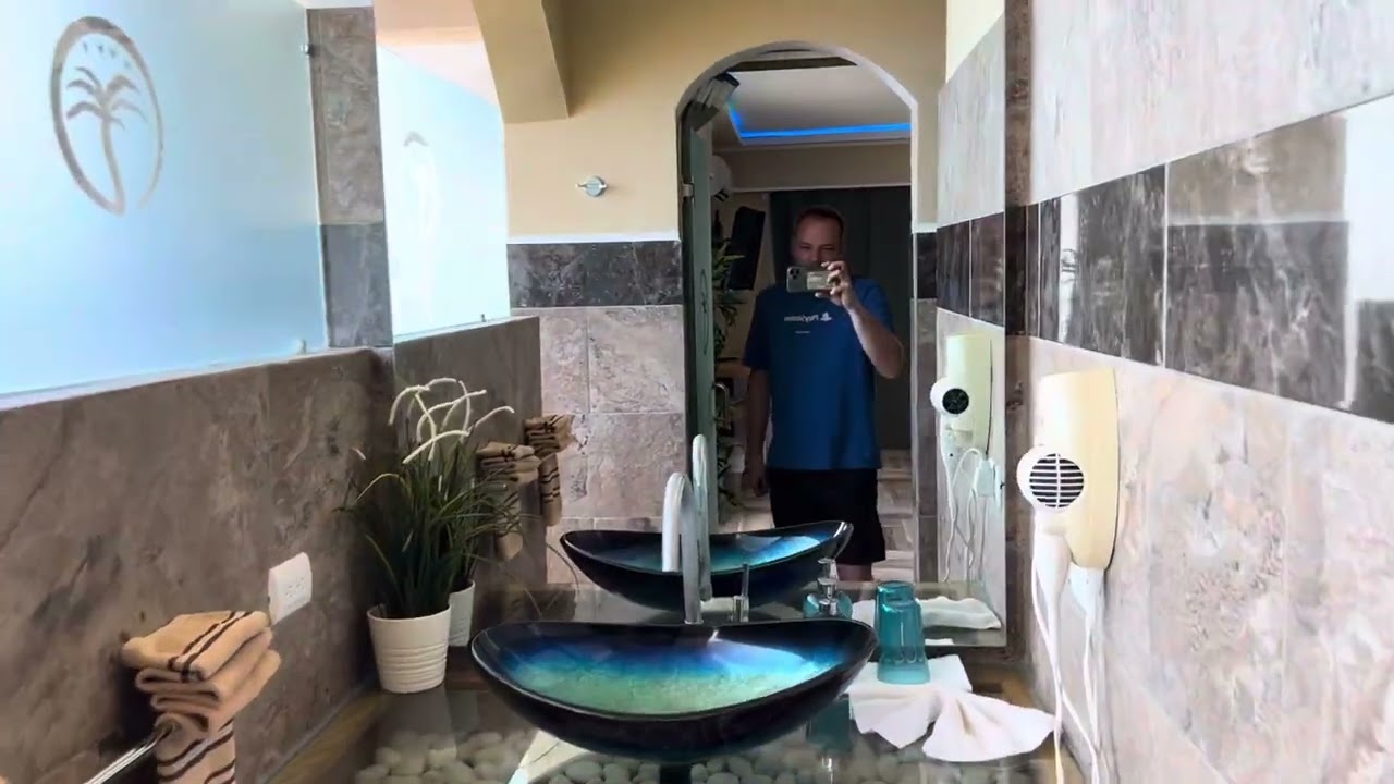 SOSUA INN CARIBBEAN BOUTIQUE HOTEL ⭐️⭐️⭐️⭐️🇩🇴 tour of the hotel