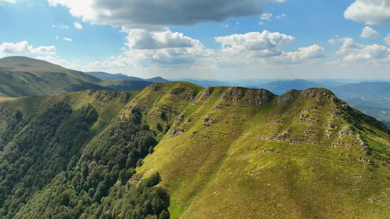 Хижа Мазалат и Пеещите скали - Mazalat hut and singing rocks
