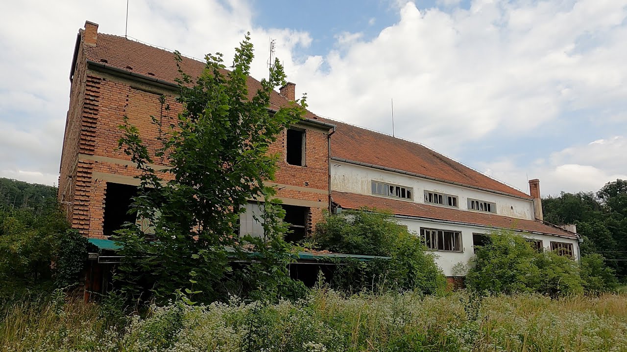 URBEX: Opuštěná Diskotéka/ koupaliště