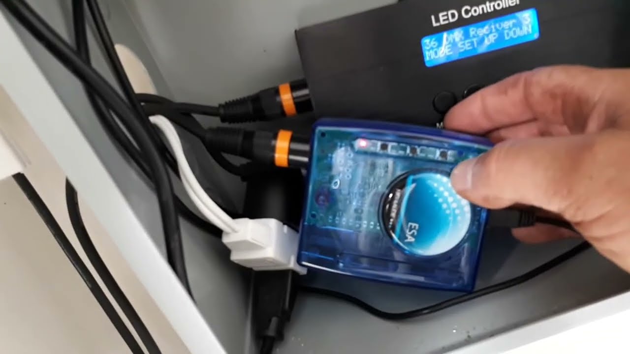 How to control a dancing fountain  using DMX and the SLESA-U9 micro-controller.