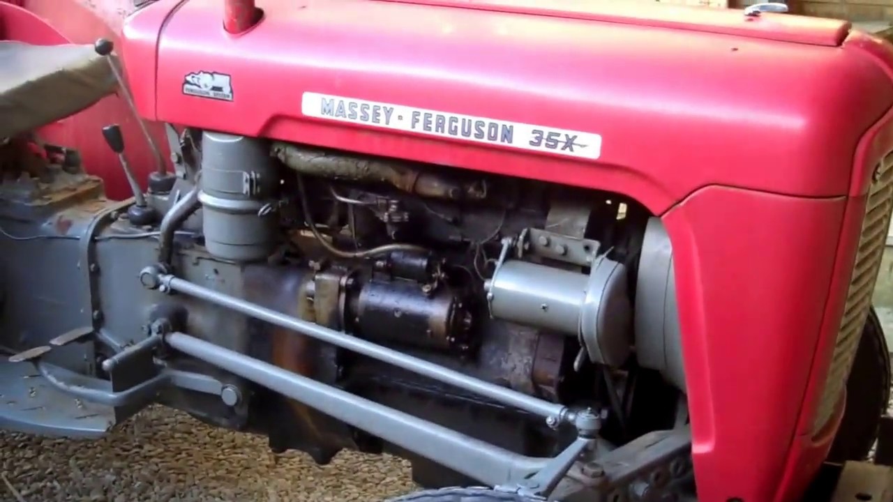 Massey Ferguson 35 35x vintage tractor