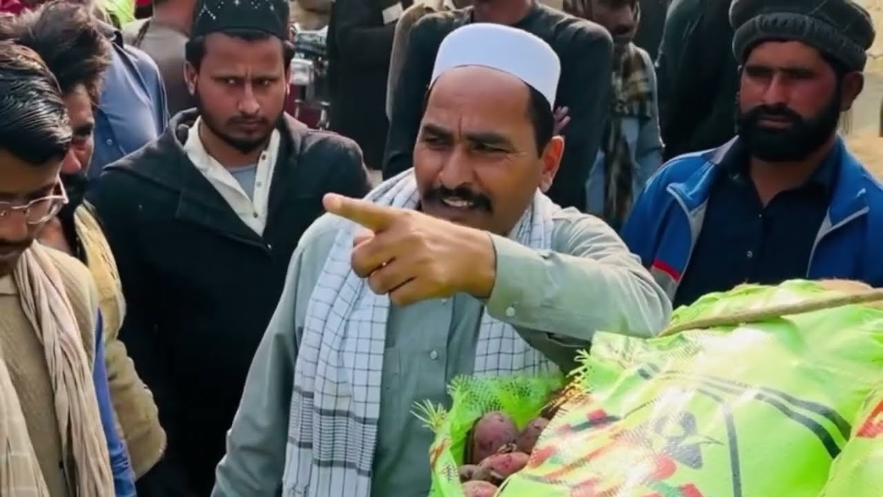 New sabji mandi vegetables market aalu ki boli ki ja rahi hai Sajid Khan vlogs 