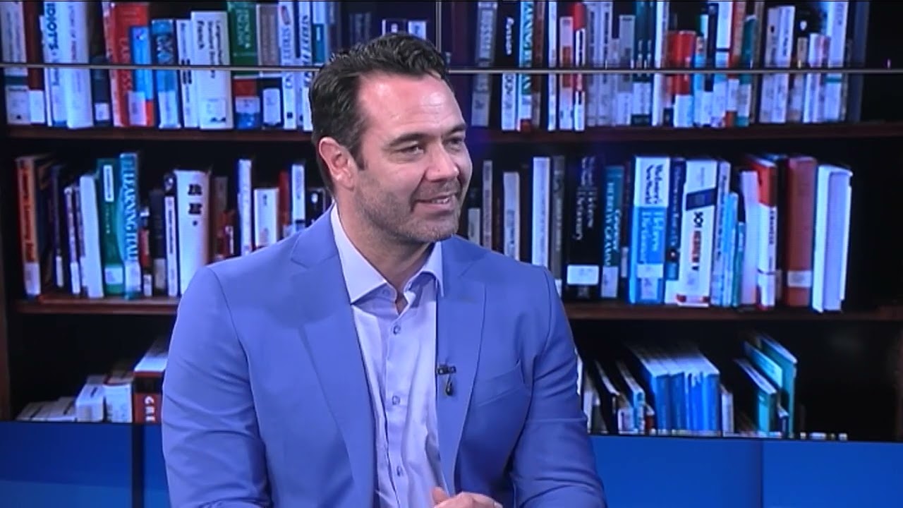 Talking Books: Daniel Strauss on The Billionaire Career: From employee to successful entrepreneur.