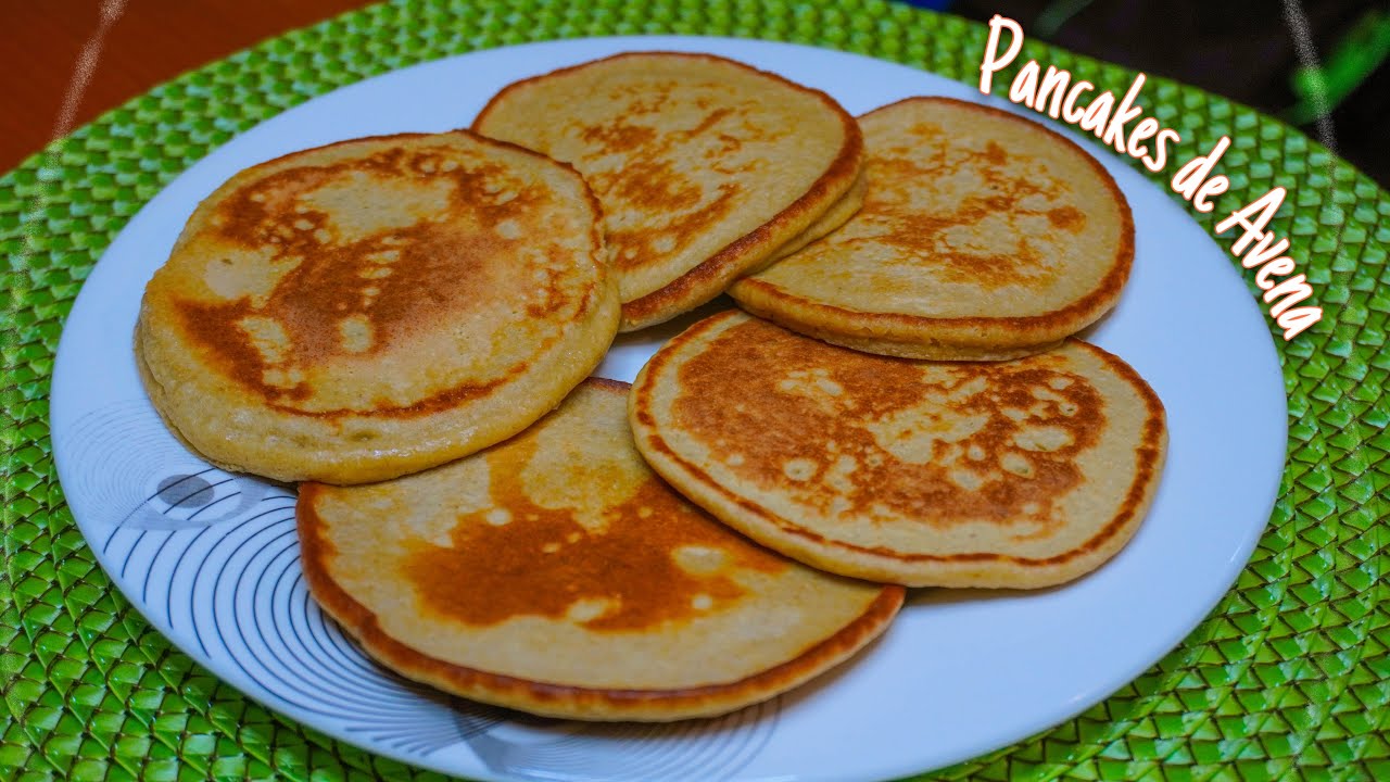 Como Preparar PANCAKES de AVENA y Banano SALUDABLES! [Fácil y Rico] ComiArte👉 2021