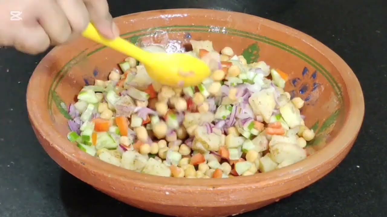 Dahi Aloo cholay Chaat :: Chana Chat Recipe :: Special Aloo Cholay Chaat 😇 lunch box Recipe 🍱