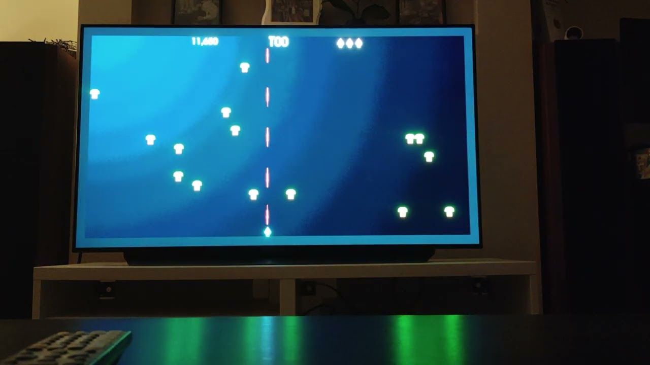 Centipede - WebOS Gameplay (LG Content Store) [Live]