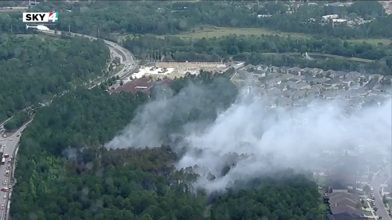 Brush fire near San Pablo homes 80% contained