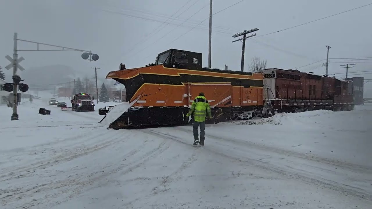 Snow Plow Extra Blows Horns In No Train Horn Zone!