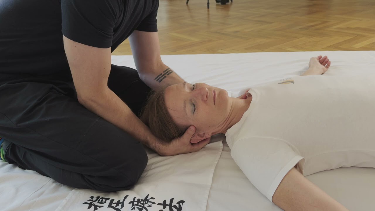 Silent Shiatsu©️ 1