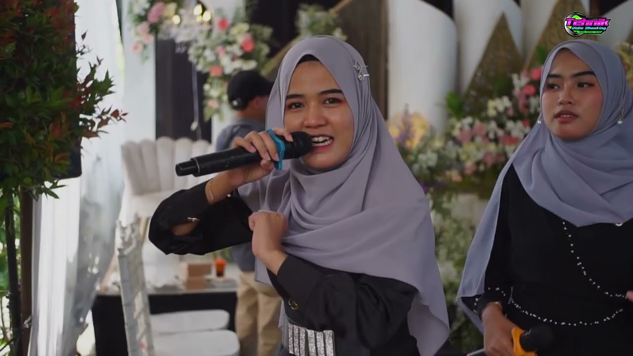 ANAK LANANG - MERIRA suport by ALENANDRA  Dekorasi & rias - tehnik multimedia group Guwo